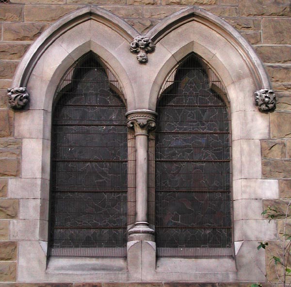 chrystal-churchfacade1.jpg