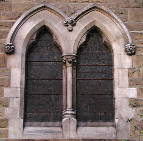 chrystal-churchfacade2.jpg